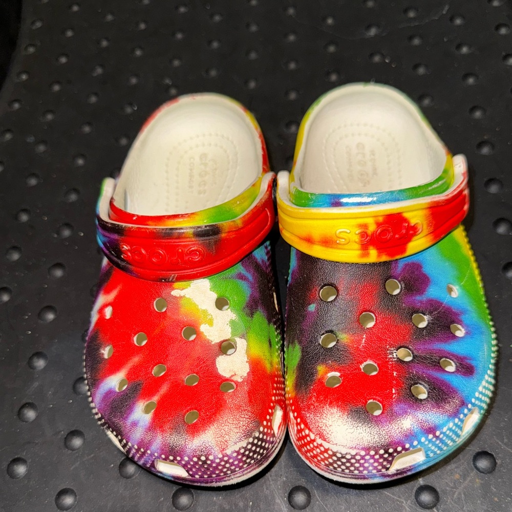 Crocs 10C